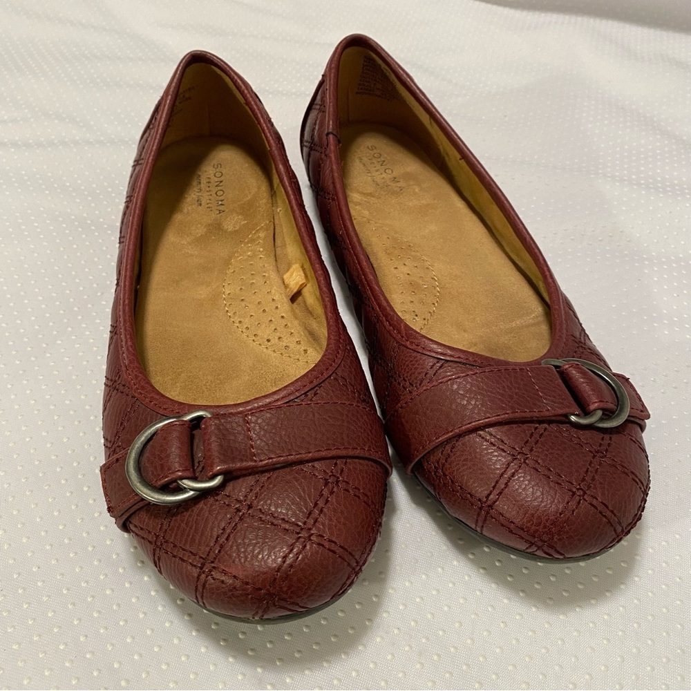 Sonoma Shoes Women’s Size 8 M Slip On Flats Loafers Memory Foam